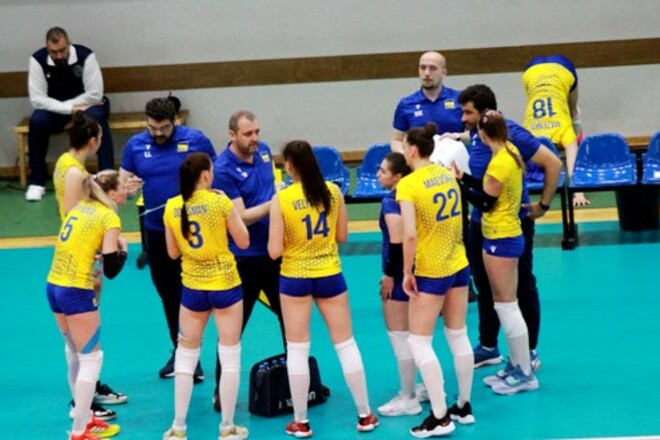 ukrteam-w-20230625.jpg (71.54 Kb)