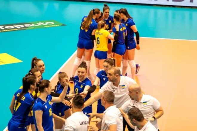 ukrteam-w-20240527.jpg (67.69 Kb)